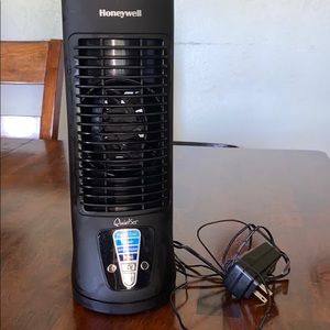 Honeywell quick set table fan